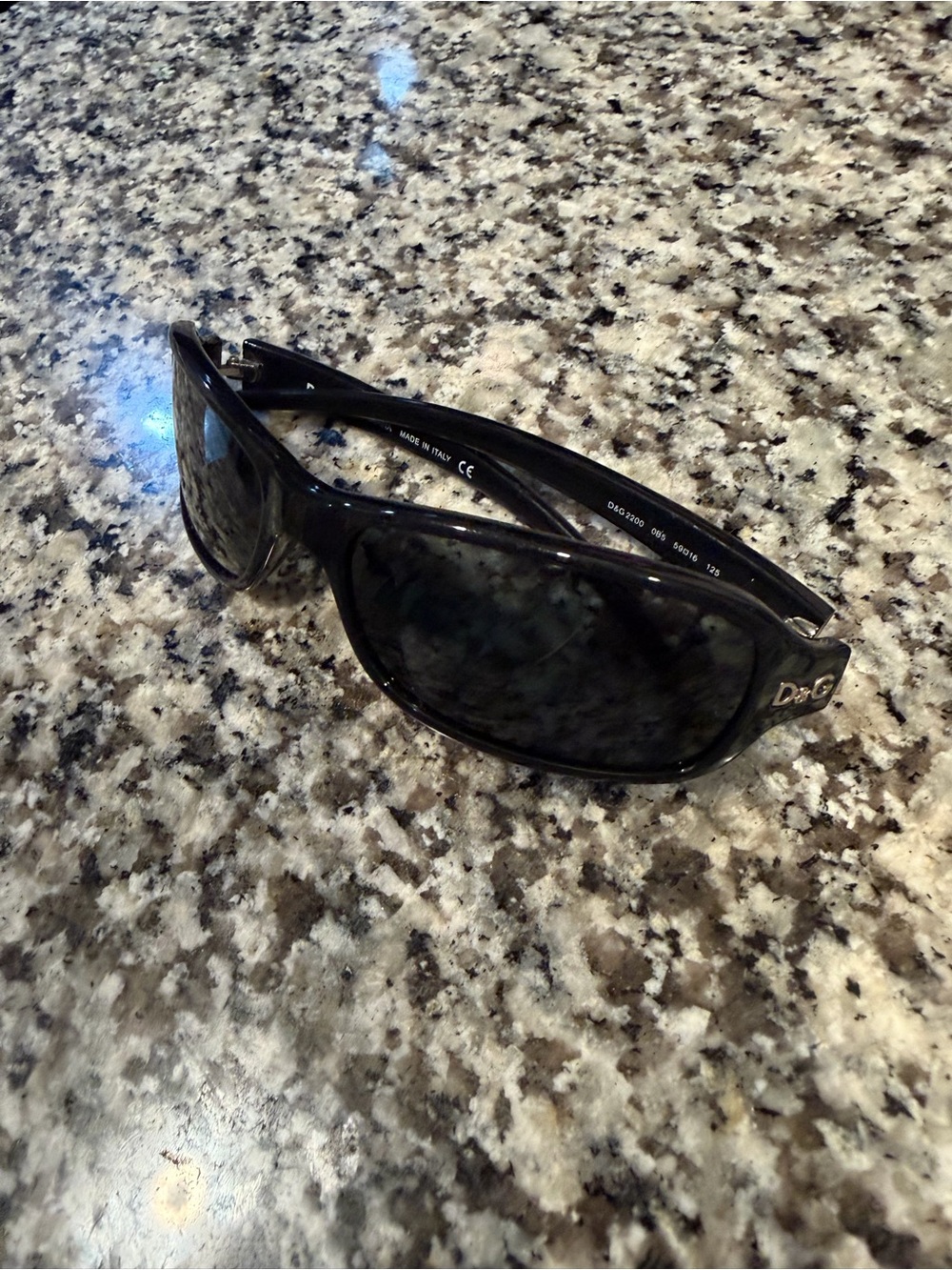 Dolce & Gabbana D&G 2200 Black Wrap Sunglasses Vintage Y2K